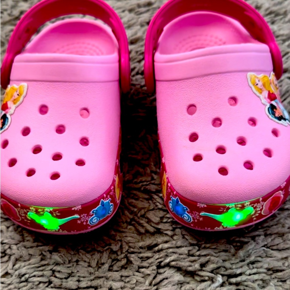 Kids crocs